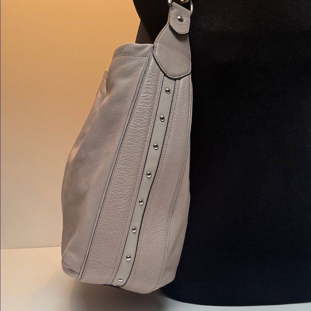 Coach Light Gray Pebble Leather Hobo Shoulder Bag - Picture 3 of 10